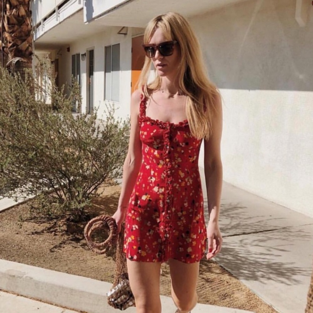 Realisation Par Julia Rouge Fleur Small